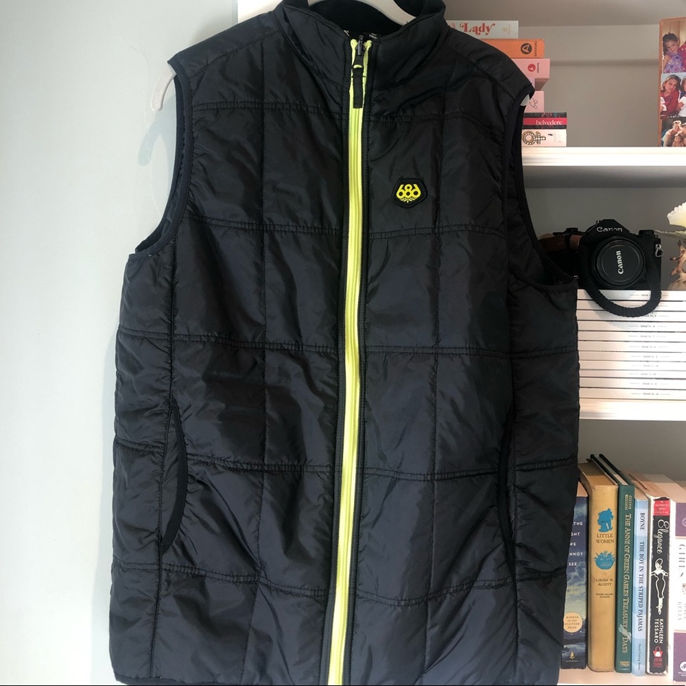 686 Men’s Vest